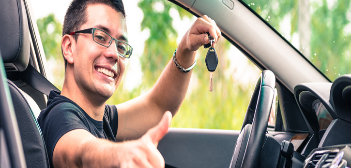 auto-loan-happy-customers